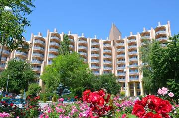 Фото Санатории Sanatoriy Orizont г. Сергеевка 3